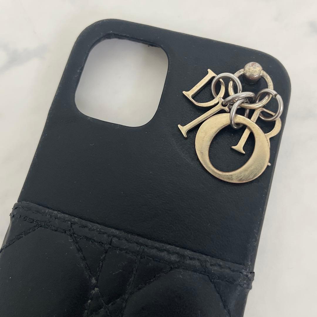 レディディオール iPhone13 カナージュ ロゴ金具 ケース レザー
