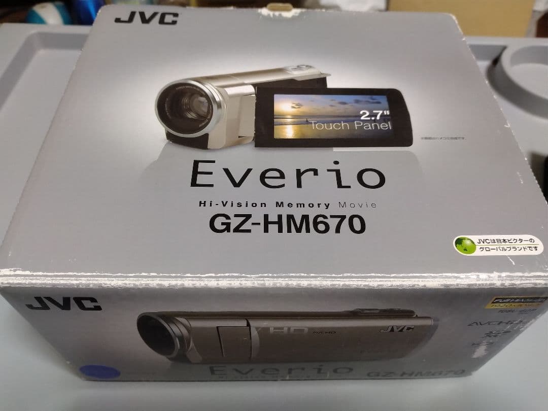 JVC Everio GZ-HM670 ビデオカメラ長時間バッテリー付き美品