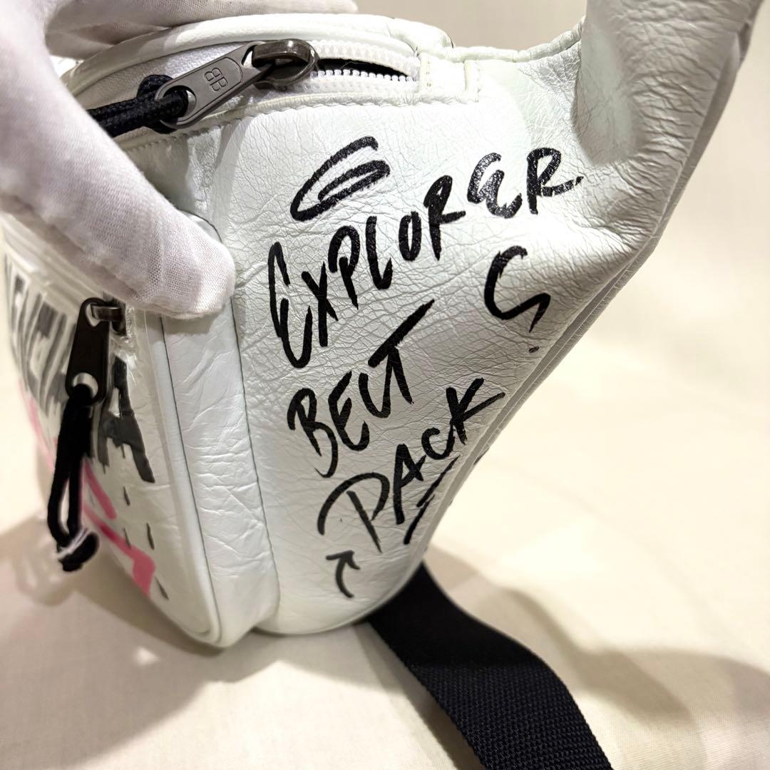 【極美品】✨ BALENCIAGA グラフィティ プリント ウエストポーチ