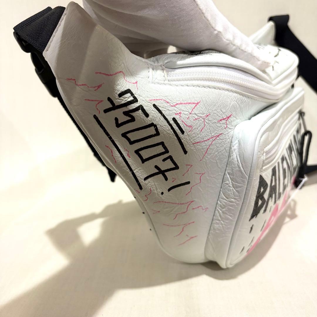 【極美品】✨ BALENCIAGA グラフィティ プリント ウエストポーチ