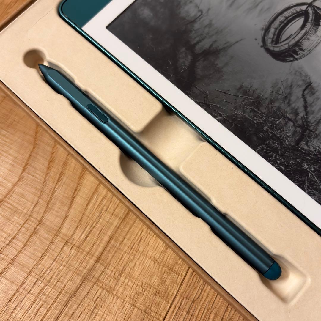 Kindle Scribe 64GB プレミアムペン付き メタリックジェイド