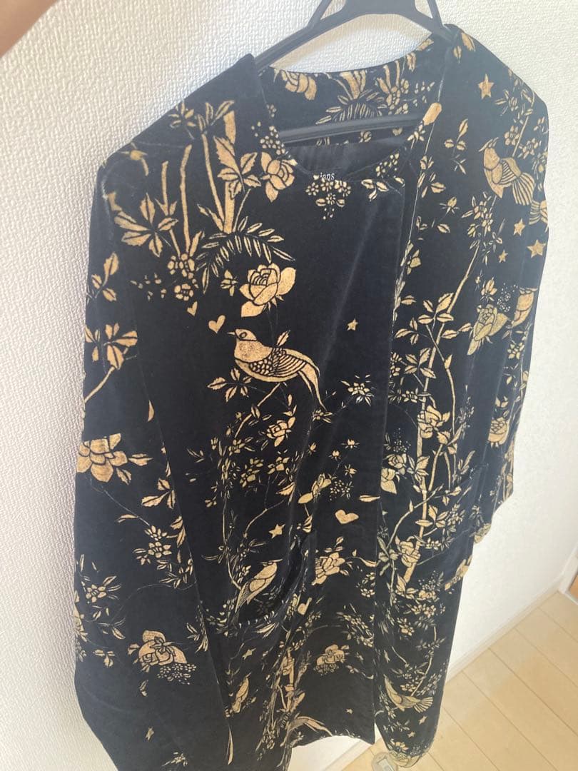 BOHEMIANS 柄コート　　クリーニング済み