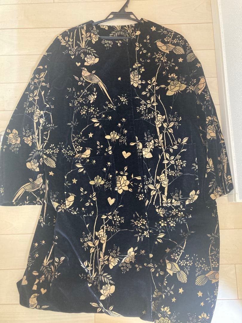 BOHEMIANS 柄コート　　クリーニング済み