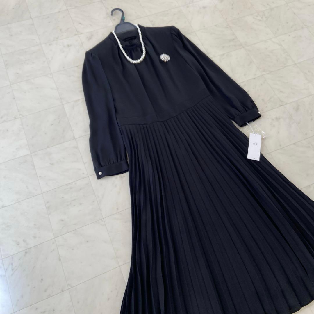 ☆新品タグ付き☆ 現行品！【23区】クリスタルアムンゼンワンピース　卒業式入学式