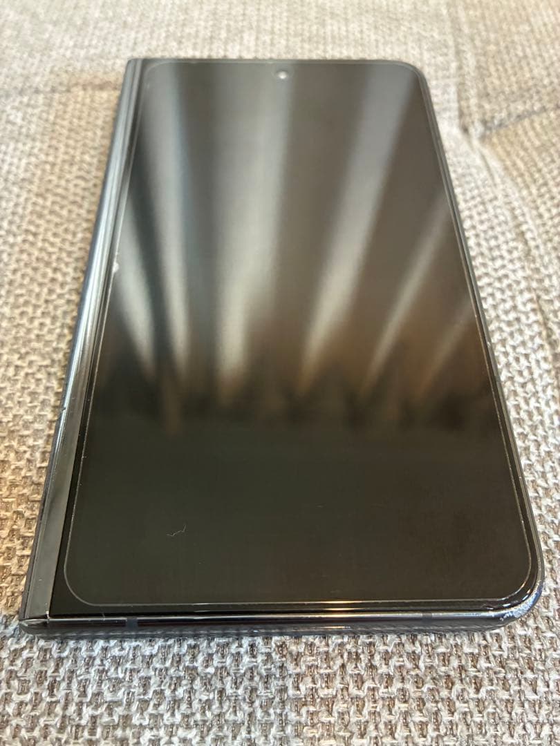 Google Pixel Foldとケース等