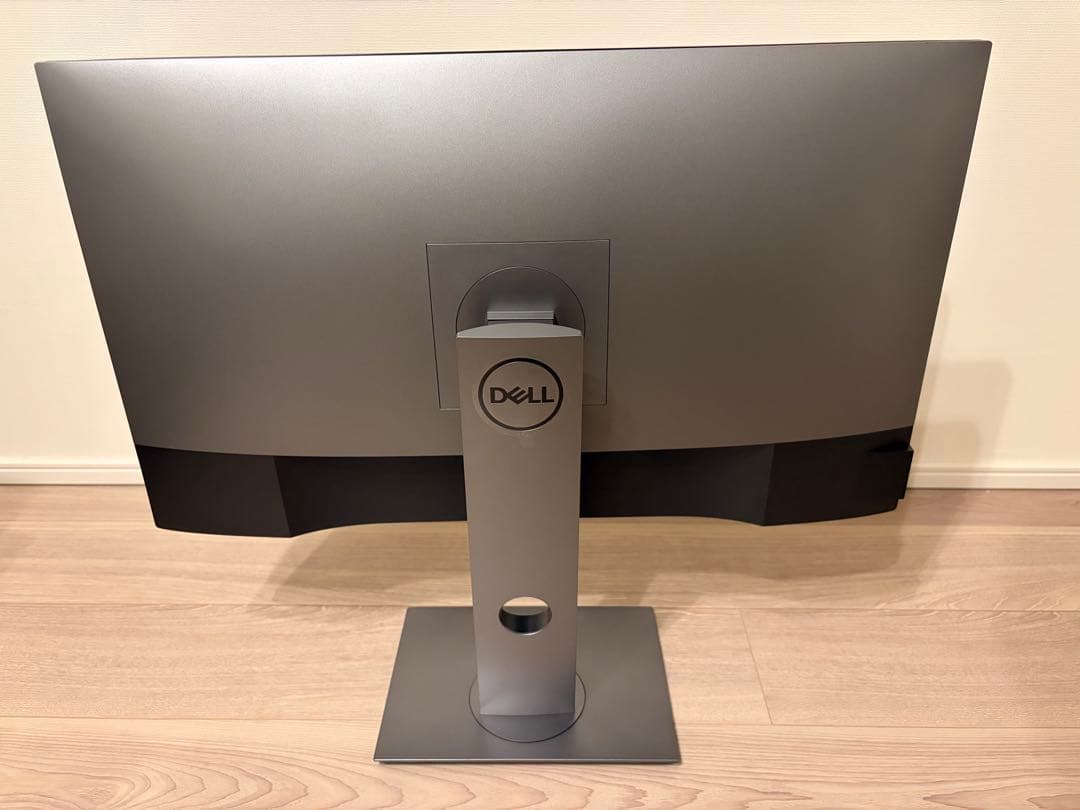 Dell モニター U2720Q