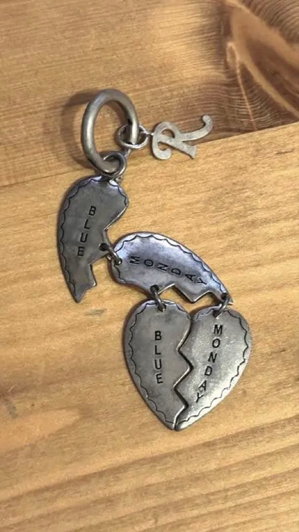 Raf Simons BLUE MONDAY シルバー チャーム