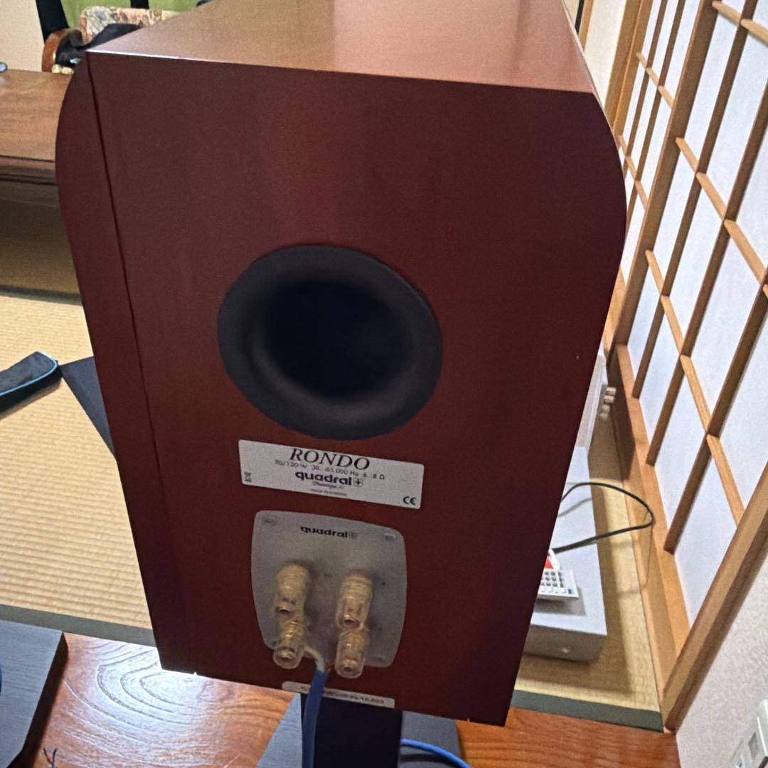 美品✨クアドラルロンドチェリー色　スピーカースタンドとスペーサー付き