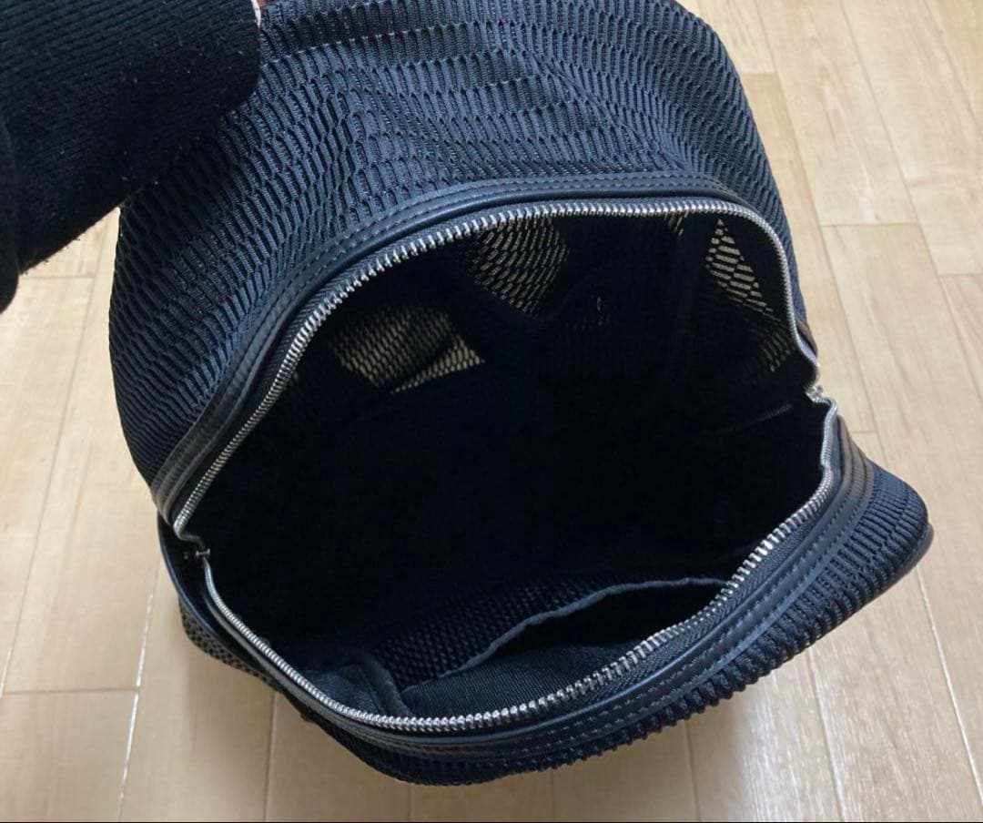 qbag paris nest louvre ネストルーブル　ブラック