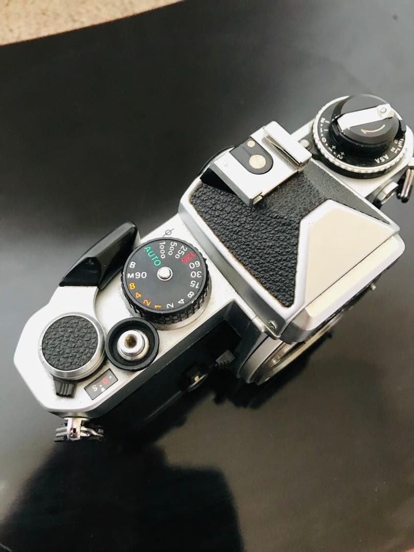 Nikon FE 一眼レフ +NIKKOR 50mm 1:1.4