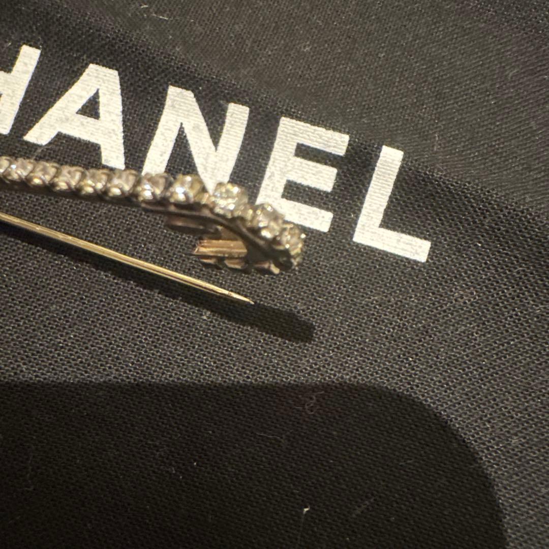 新品❤️CHANEL 安全ピンブローチ　ココマーク　ダブルピンメタル