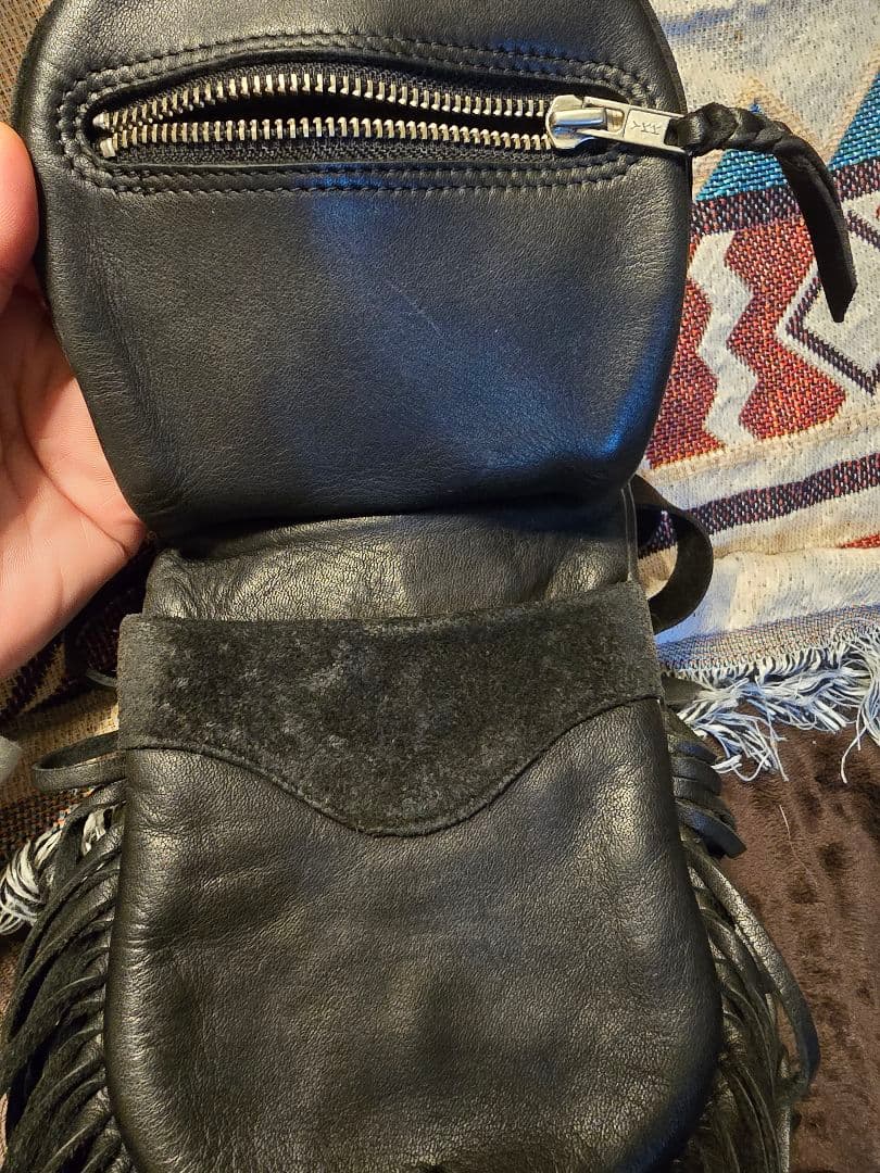 RED MOON　メディスンバック　黒