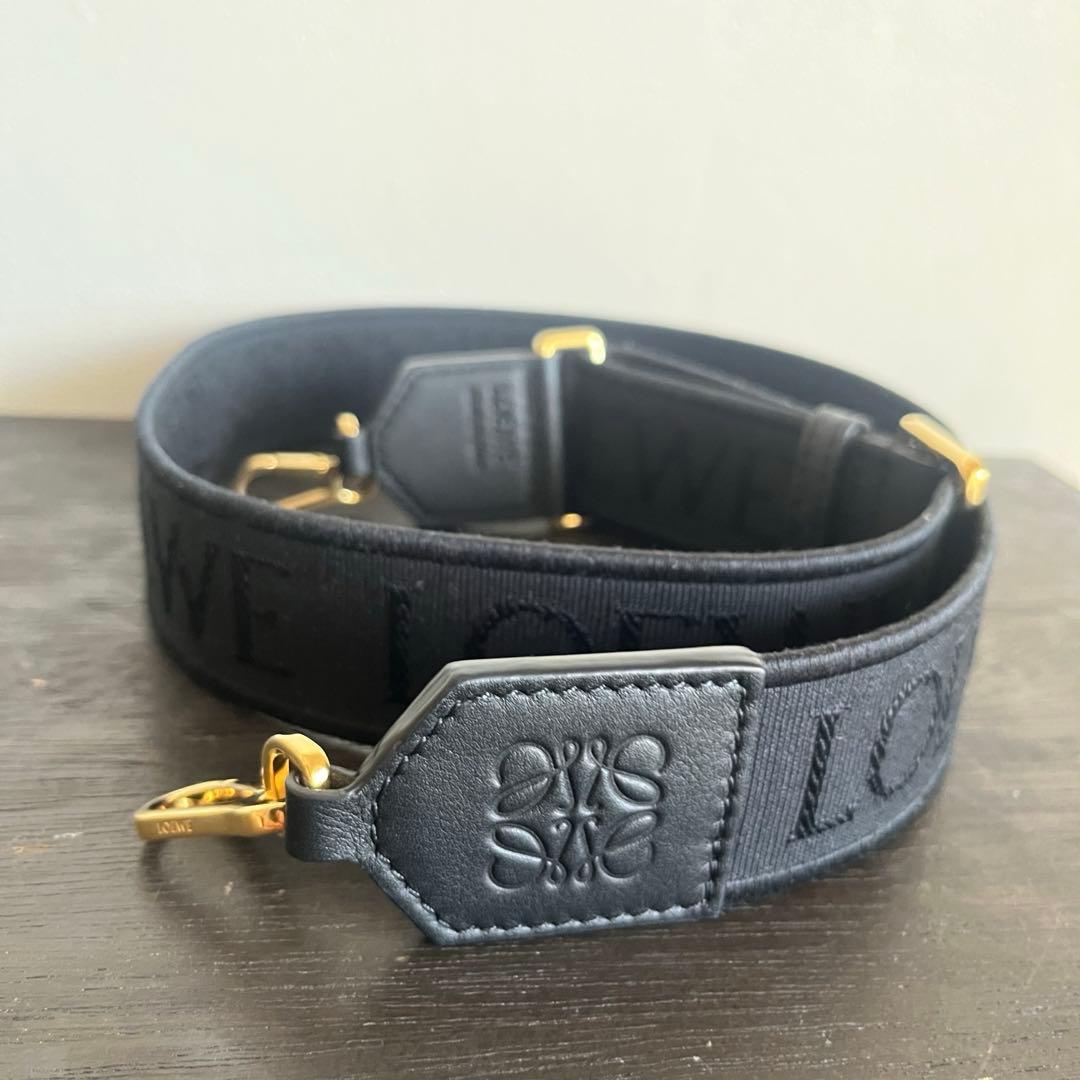 LOEWE ロエベ アナグラム ストラップ 黒