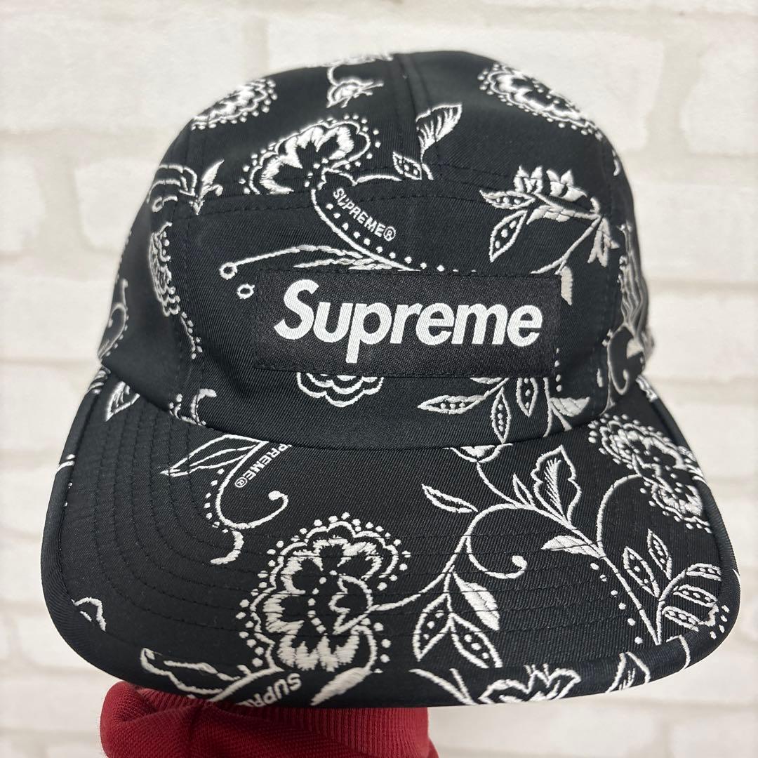 supremeキャップ花柄