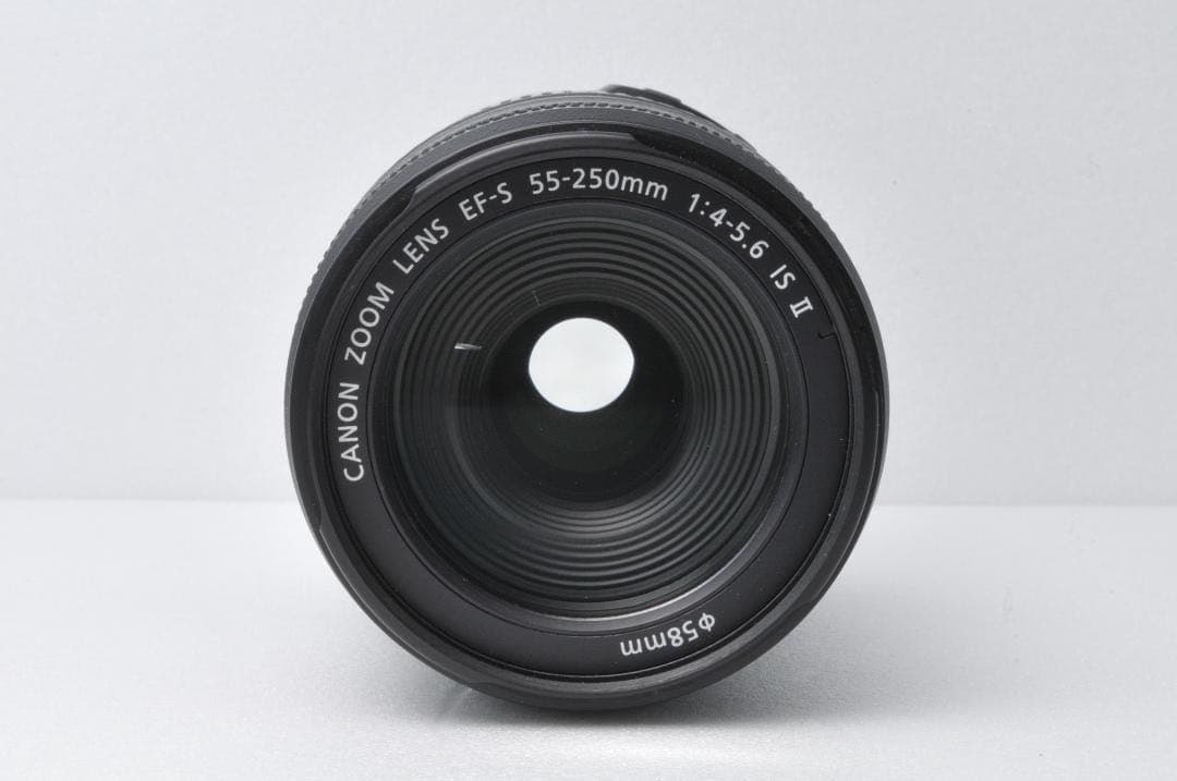 美品❣️望遠レンズ⭐️Canon EF-S 55-250mm IS Ⅱ