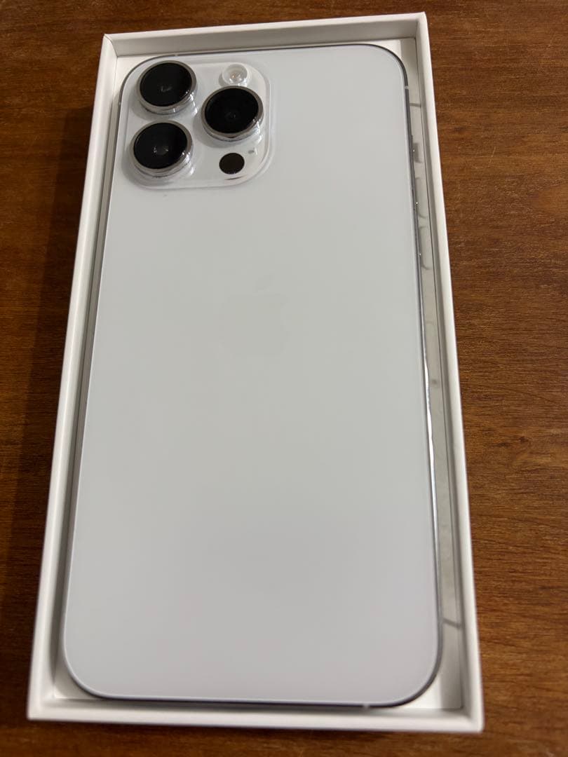 Apple iPhone 14 ProMAX 256GBシルバー 本体