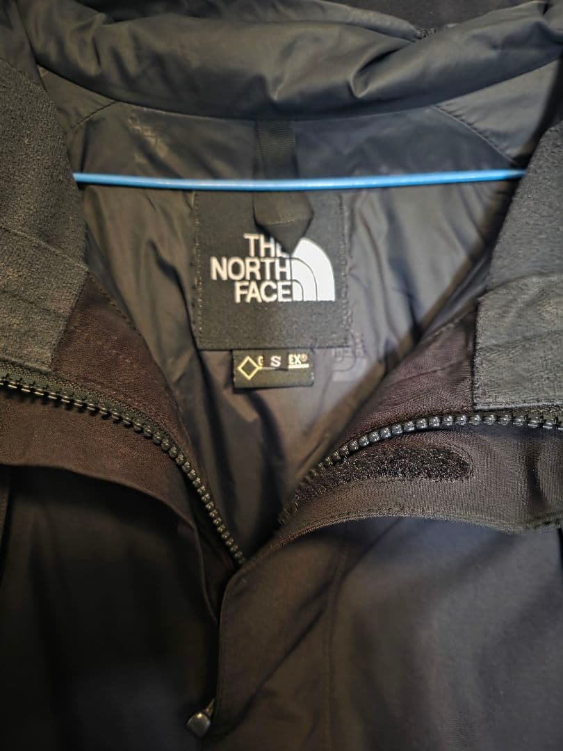 ノースフェイス　マウンテンジャケット GORE-TEX BLACK中古