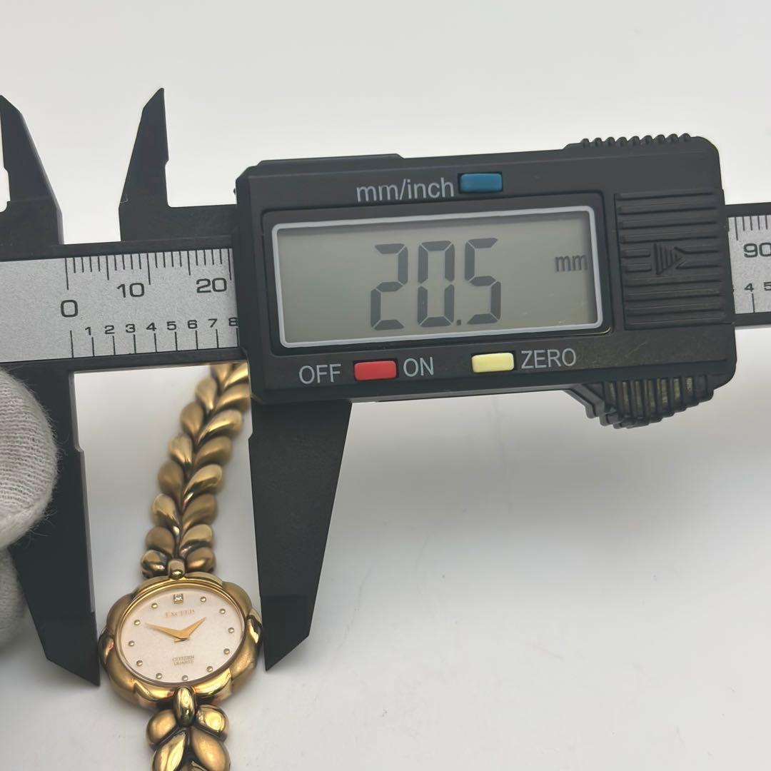 稼働【美品】CITIZEN　エクシード　時計　1Pダイヤ オーバル レディース