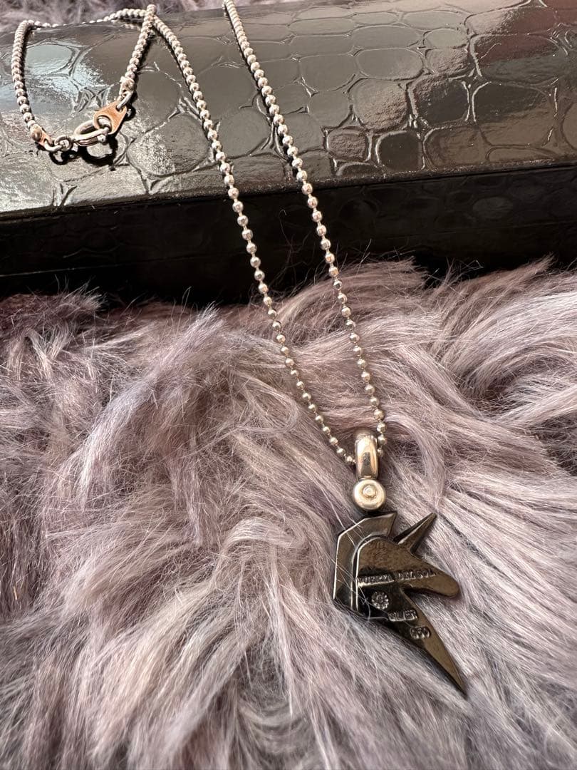 プエルタデルソル　ユニコーン　ブラック