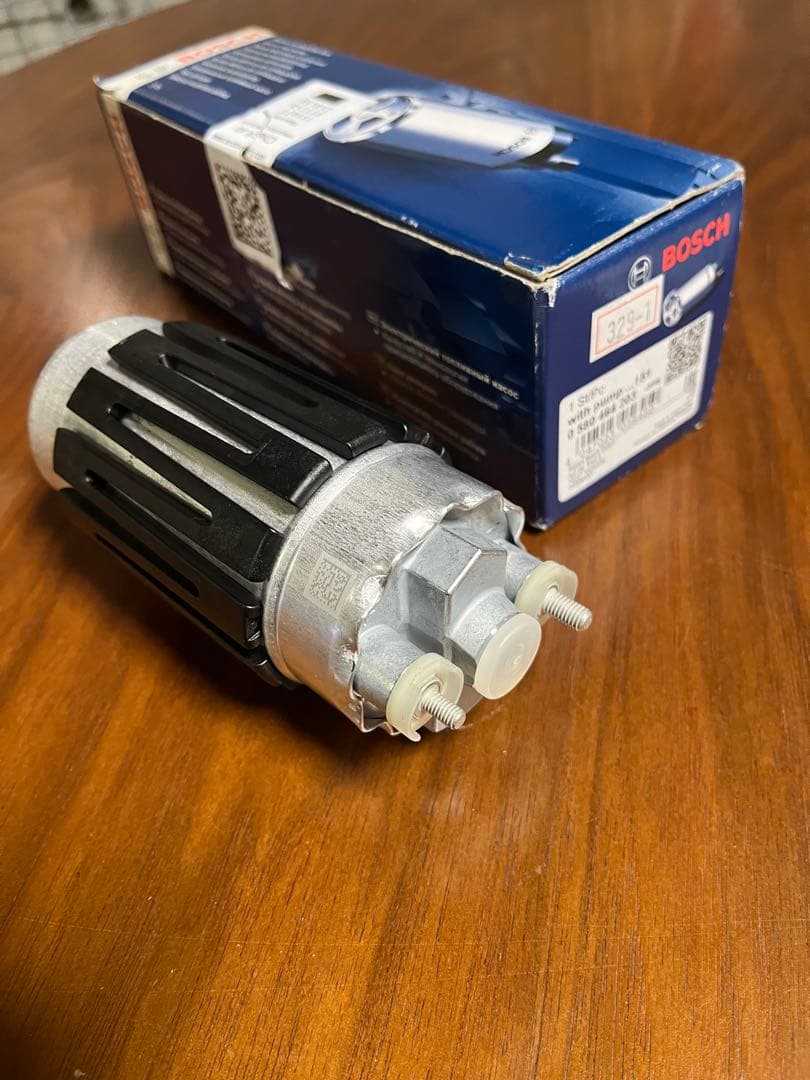 ポルシェ 燃料ポンプ フューエルポンプ bosch 未使用 0580464203