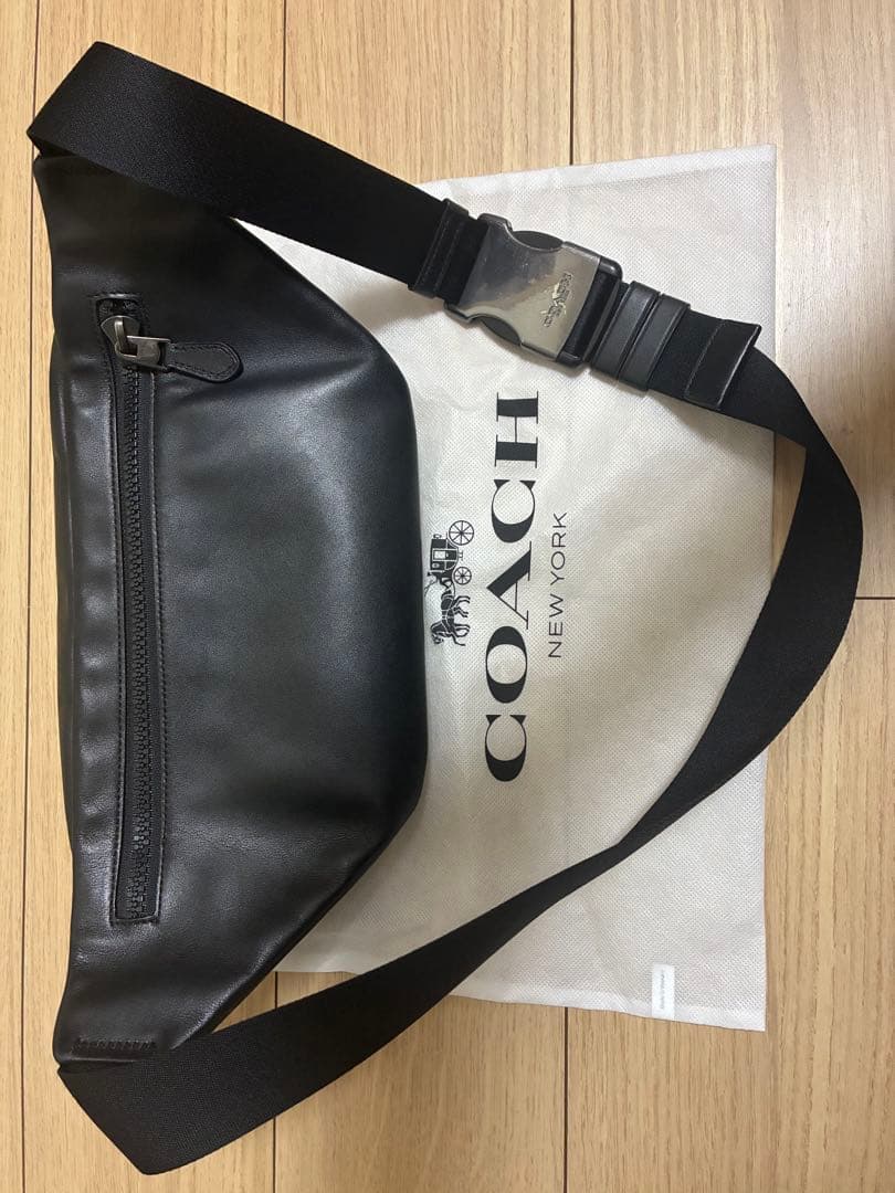 美品 COACH ボディバッグ C3765 シグネイチャー ブラック レザー