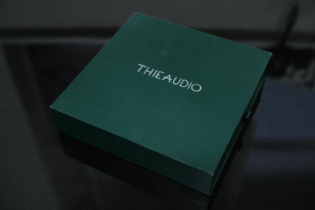 イヤホン THIEAUDIO MONARCH