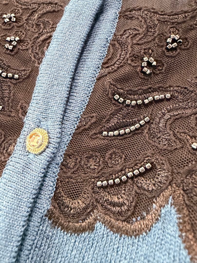 新品　モラビトスペル ビジュービーズ　カーディガン　40 カタログ掲載品