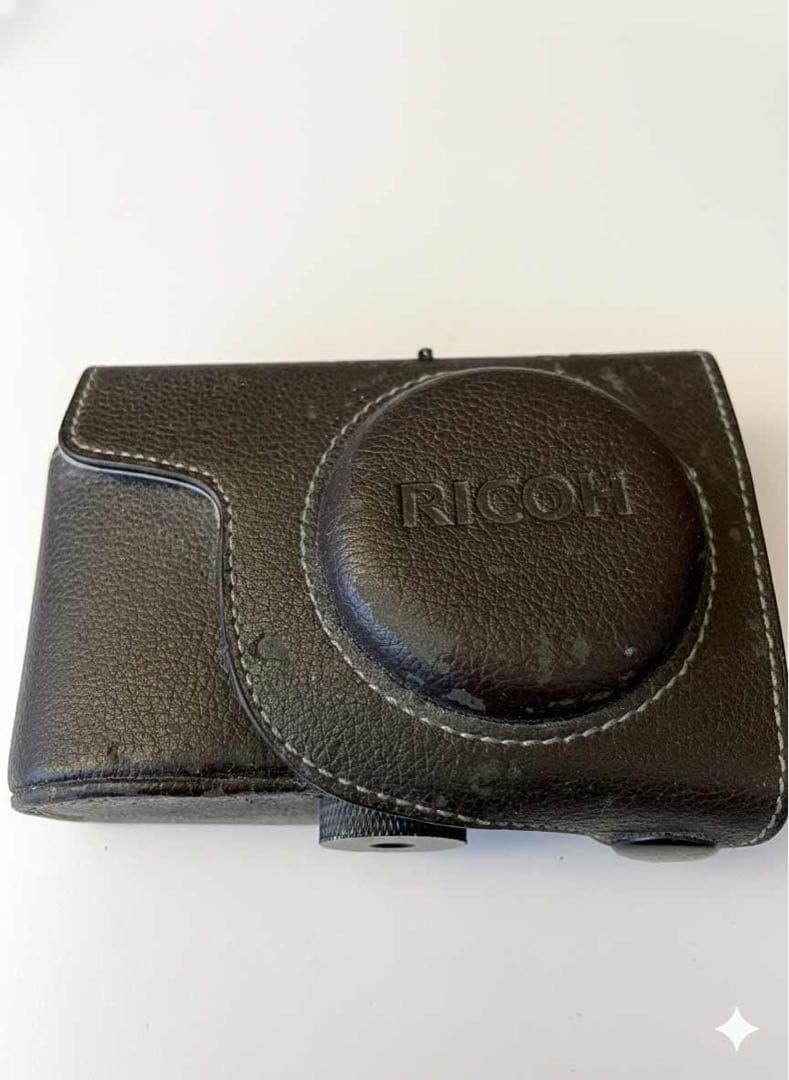 RICOH GR DIGITAL III (CCDセンサー搭載 名機)