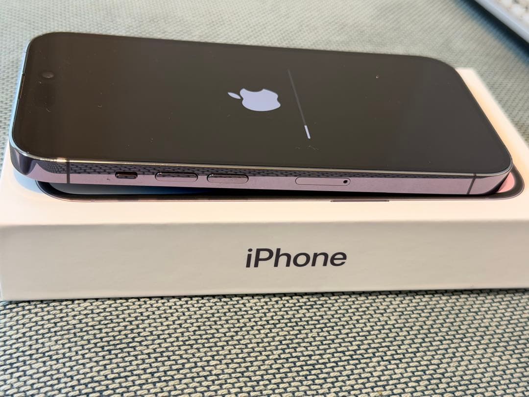 Apple iPhone 14 Pro 256GB ディープパープル