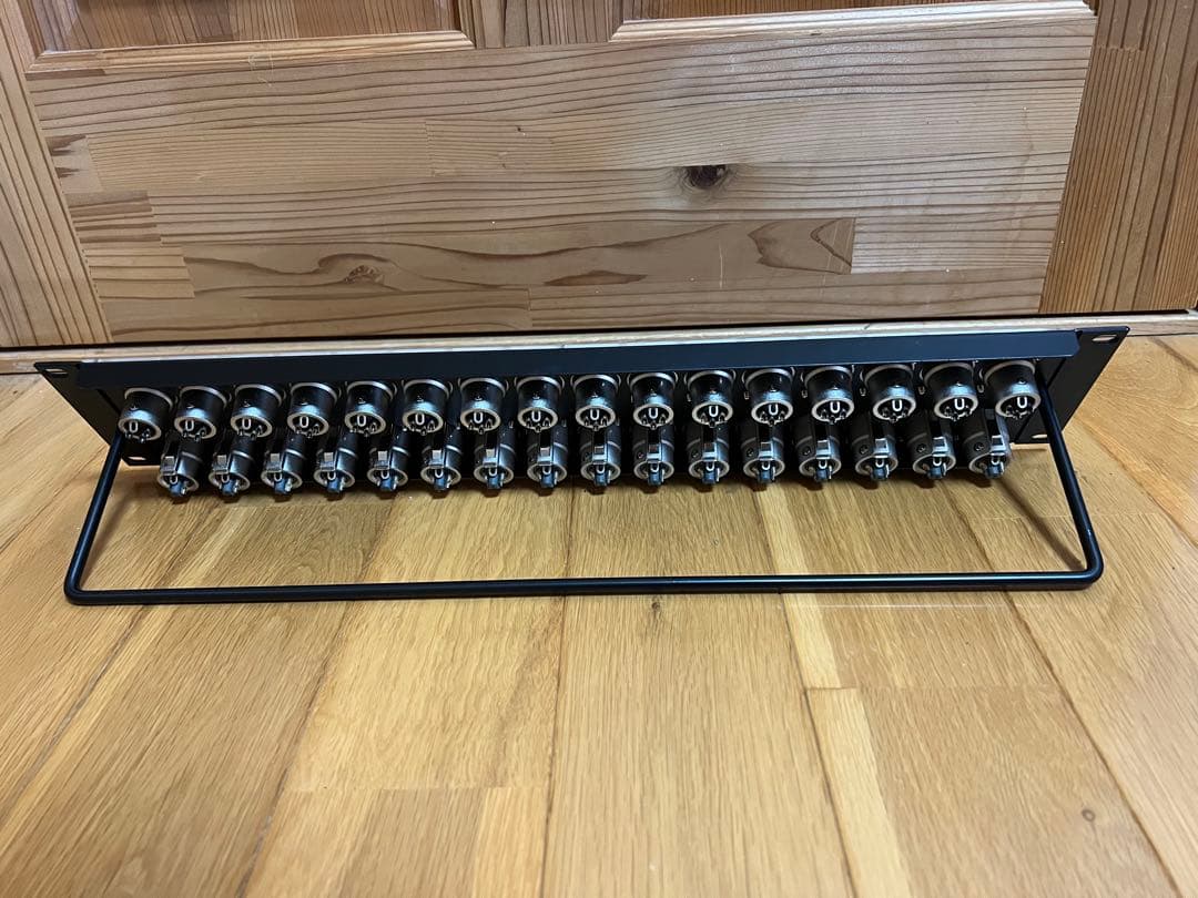 パッチパネル　XLR/ITTキャノン・パッチ盤/パッチベイ