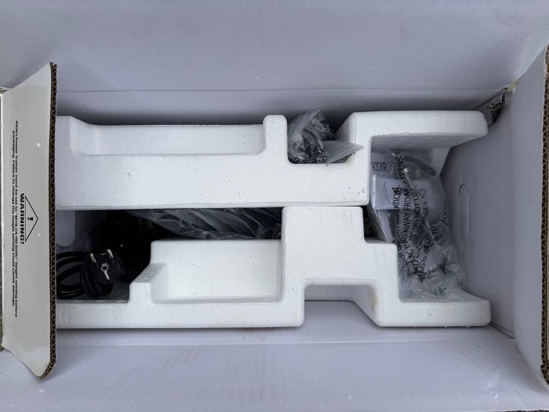 Wahoo KICKR WF113 V5トレーニングローラー zwift