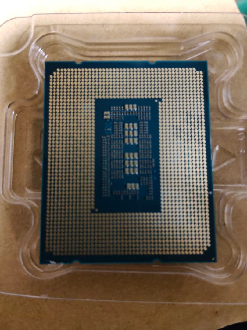 y*n様 intel core i5-12600KF