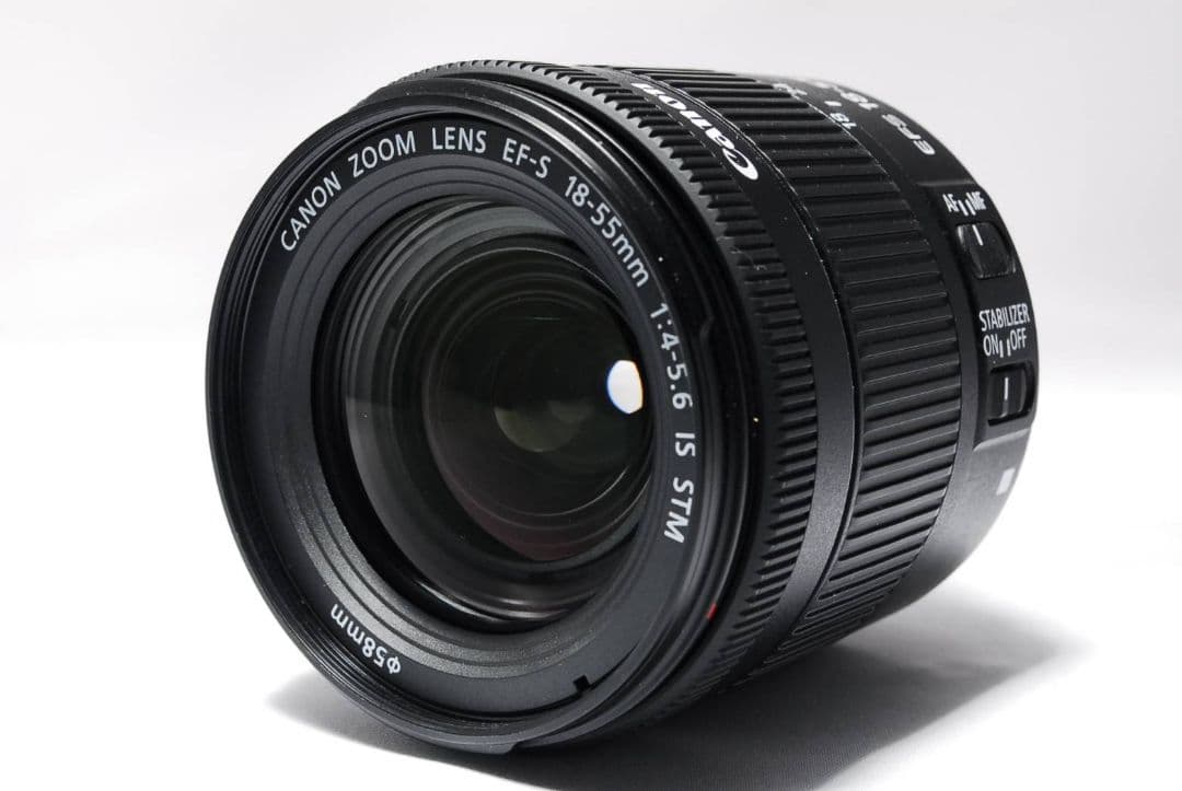 ♥スマホ転送OK♥Canon Kiss X9♥ 高画質＆軽量 高性能レンズ付