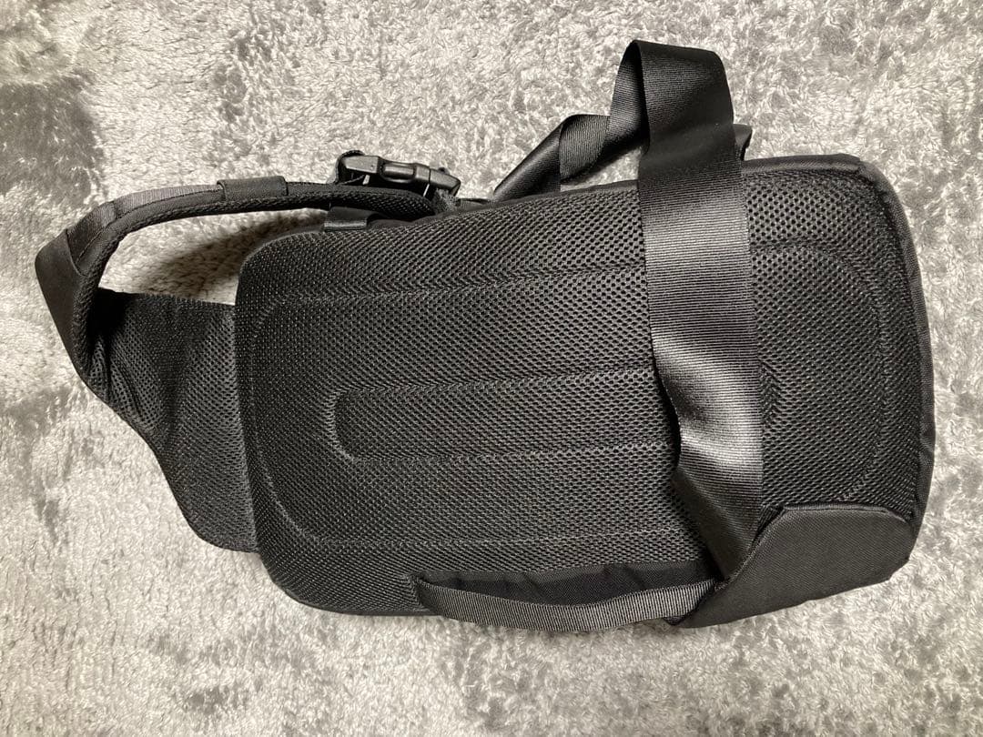 Incase ショルダーバッグ カメラ用