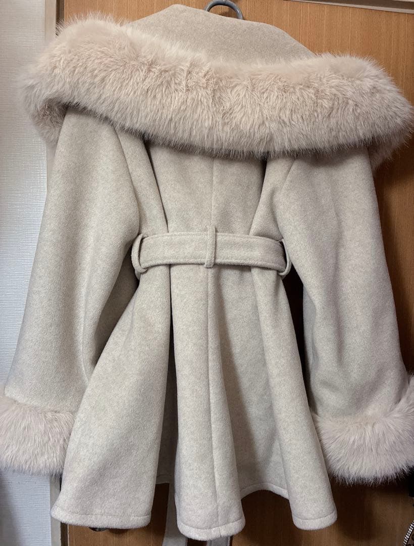 Darich ダーリッチ　ウエストベルトプリンセスラインコート　ベージュ　BEG