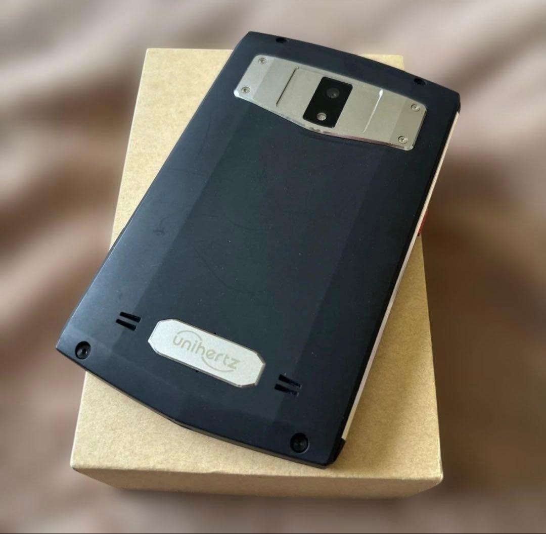 Unihertz Titan 国内版SIMフリー