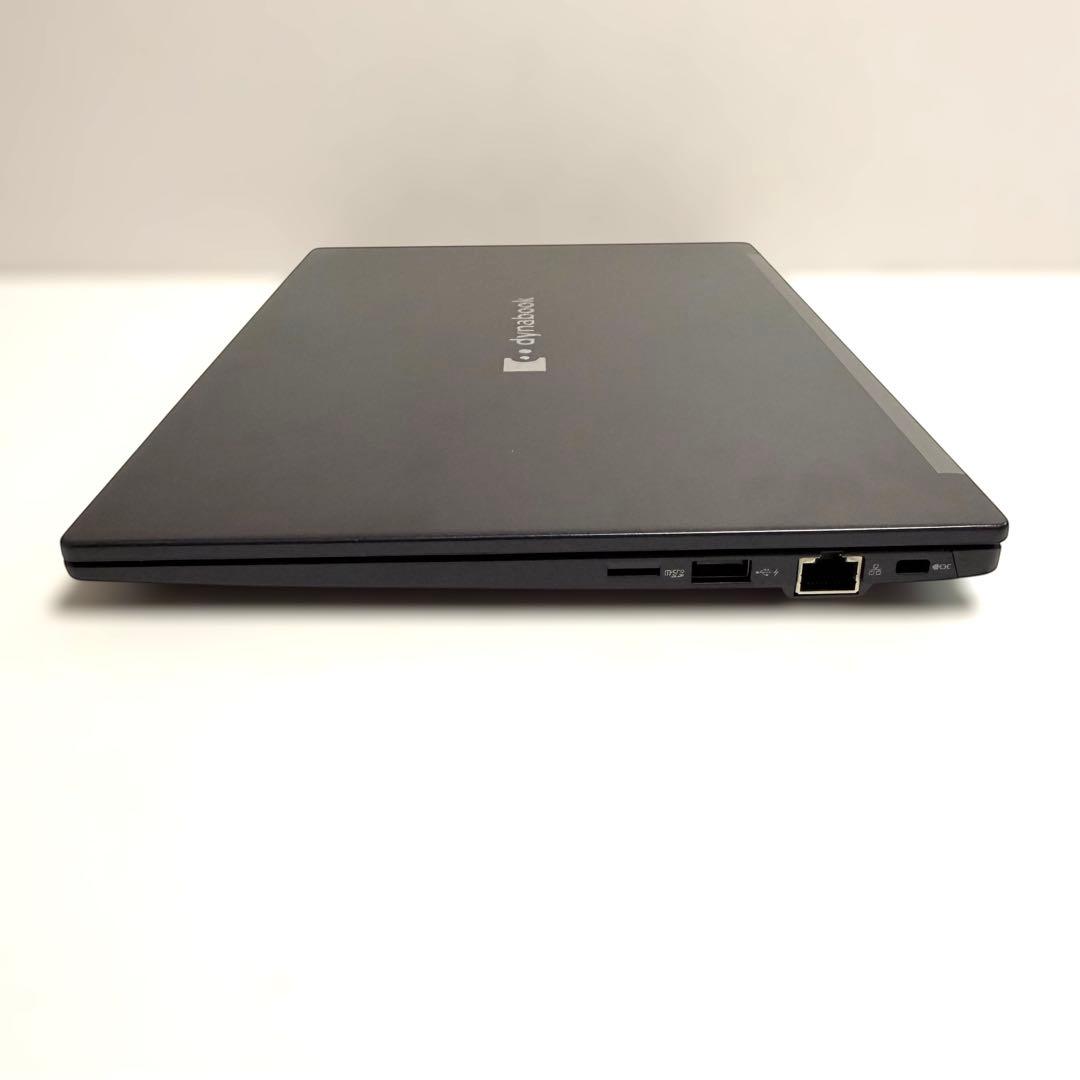 美品 バッテリー最大容量93% dynabook G83/KW 2023年製