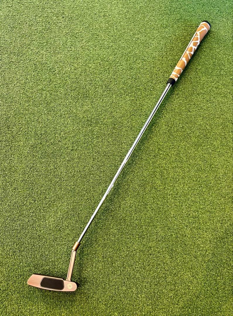 ODYSSEY GIRAFFE-BEAM パター　34インチ