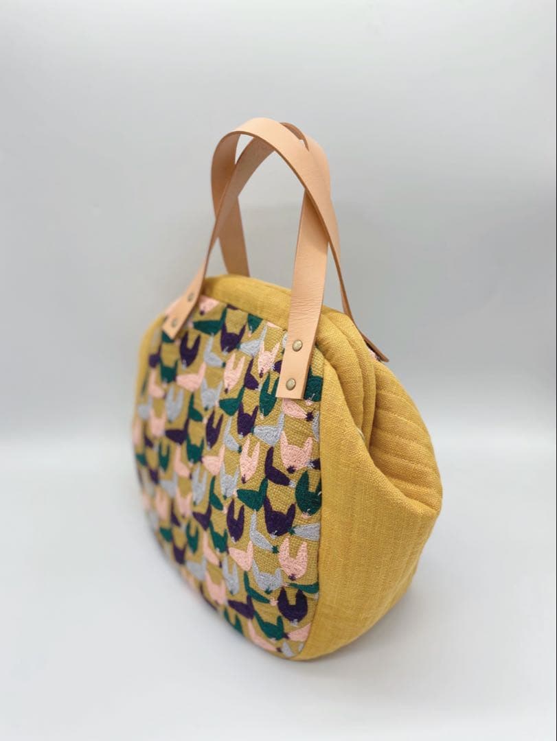 ミナペルホネン\"repo \"ハンドメイド アルミ口金バック