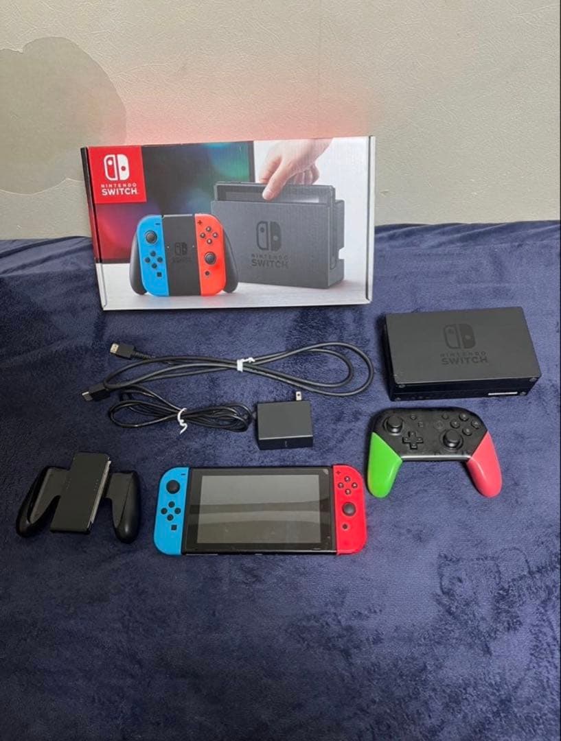 Nintendo Switch 本体 赤/青 Joy-Con付き　プロコン付