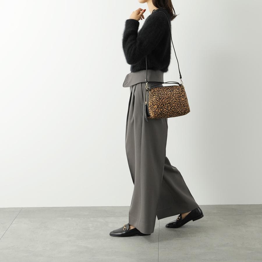 ジャンニキアリーニ ハラコ柄バッグ