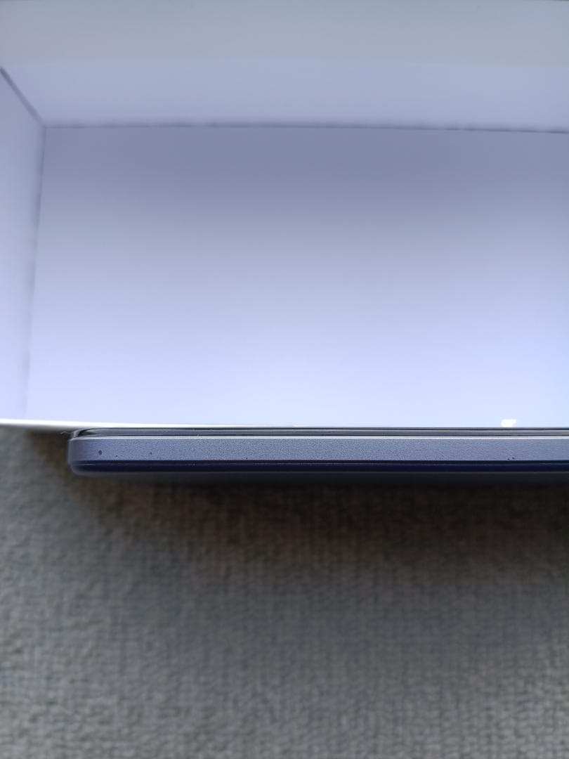 Oppo A73 ネービーブルー