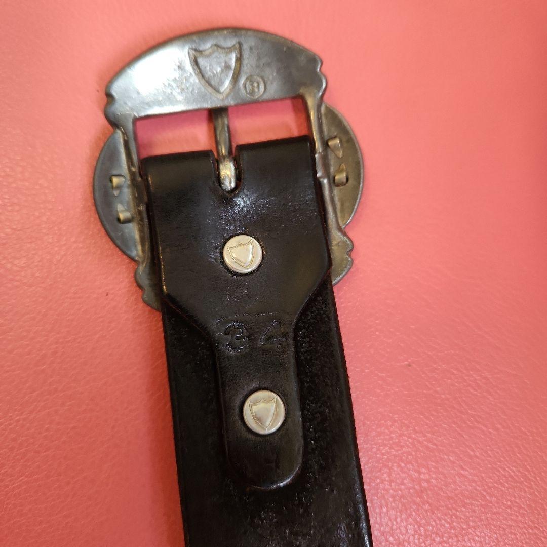 htc スタッズ黒レザーベルト