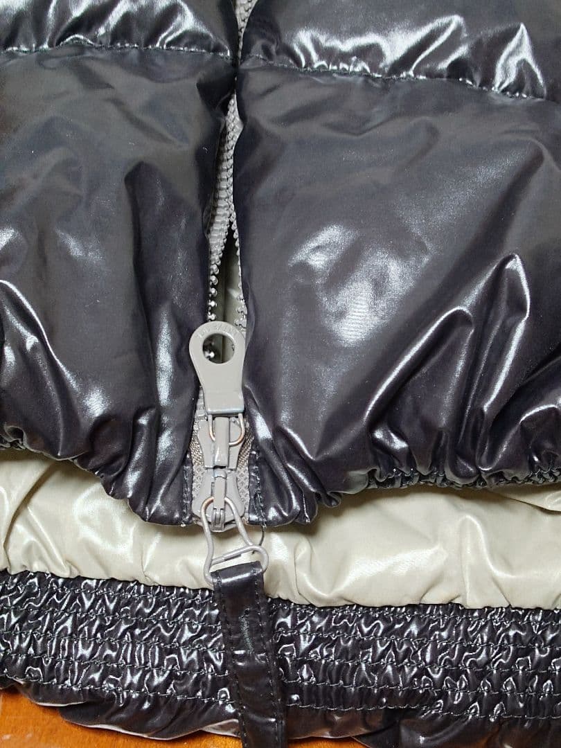 DUVETICA ダウンジャケット フード付き 46