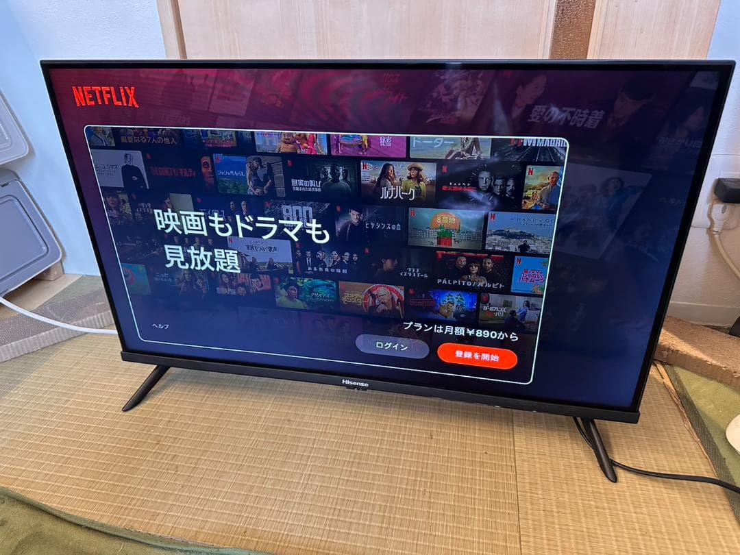 25年未使用近！ハイセンス hisense 32型　スマートテレビ 32E4N