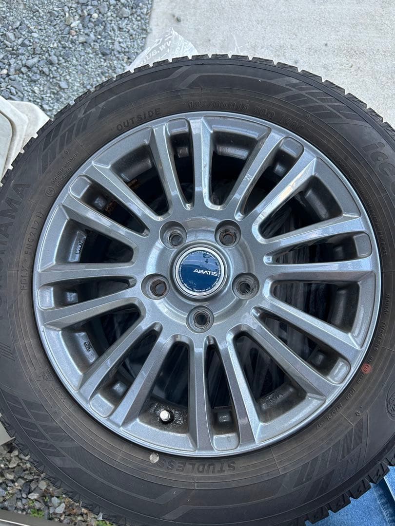 185/65R15 スタッドレスタイヤセット