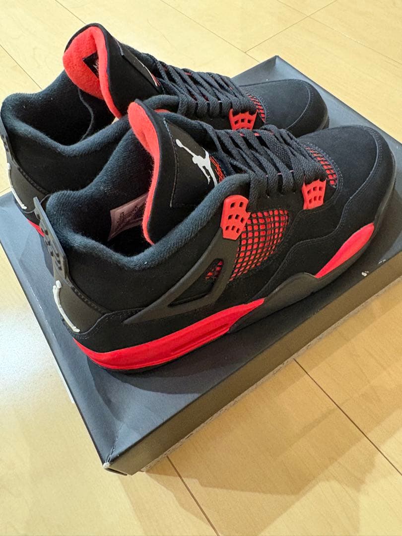 Air Jordan 4 レッドサンダー　新品　未使用