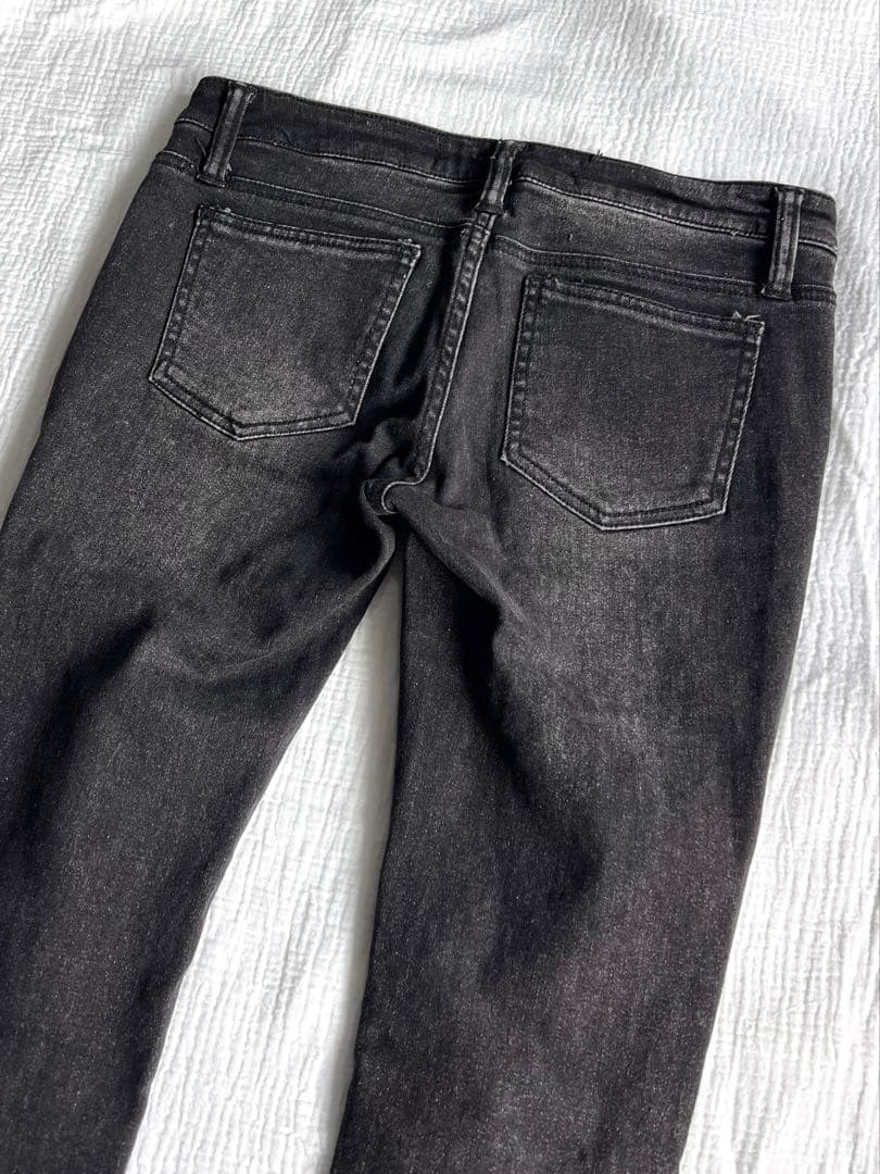 パンツ \"GLAD NEWS\" Destroyed Black Skinny