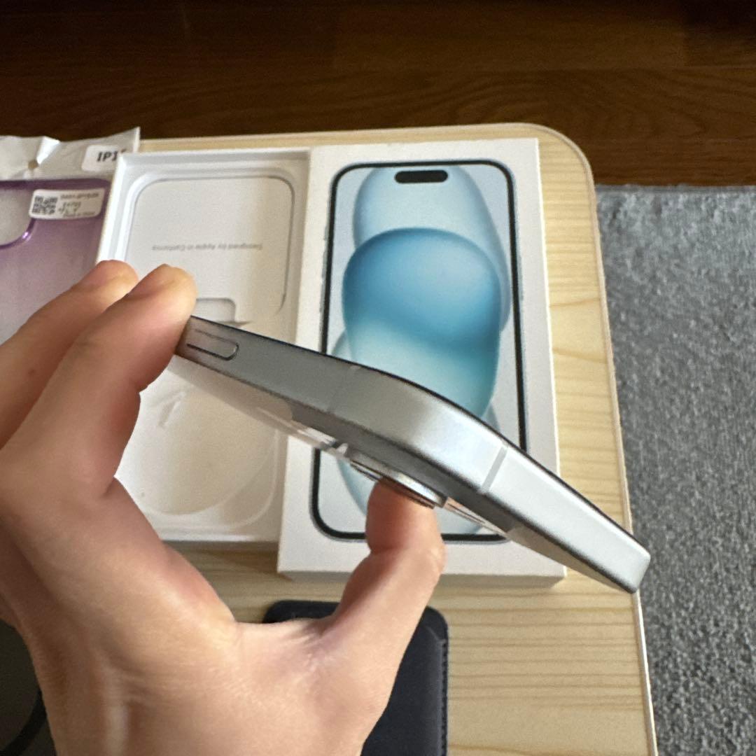 Iphone 15 128GB ブルー おまけ充実 バッテリー85％