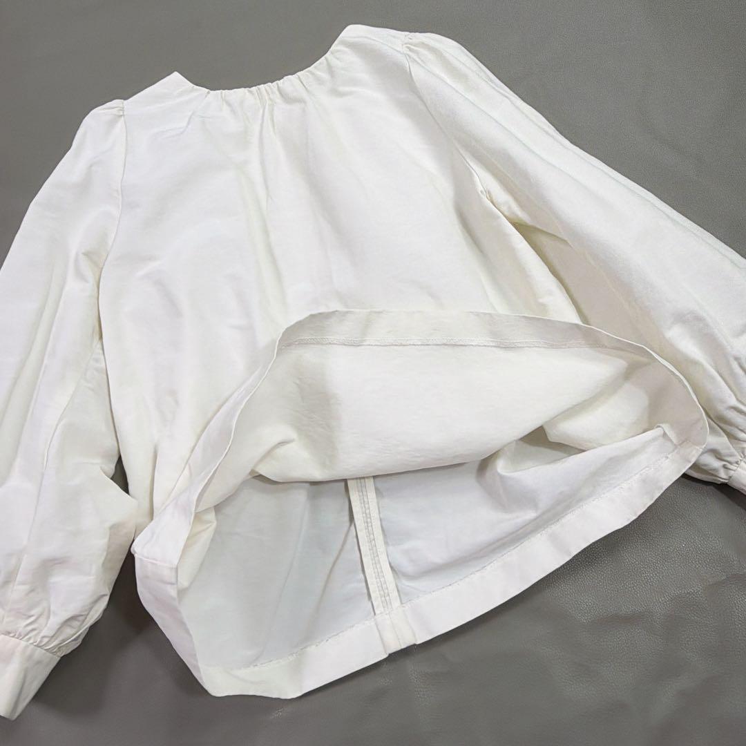 美品 CELERIセルリ PUFF ブラウス　ボリューム袖　アイボリー